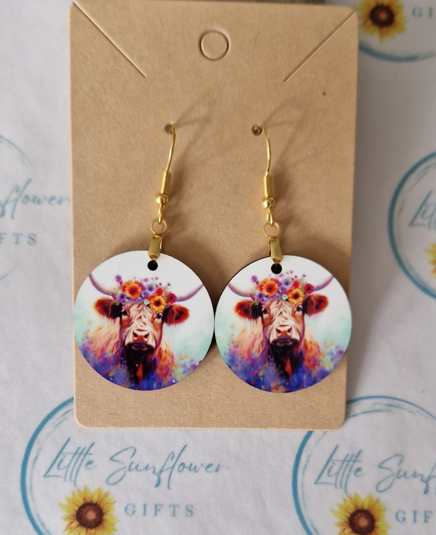Round highland cow design earrings